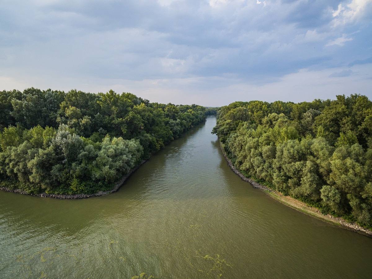 Danube floden i Ungarn